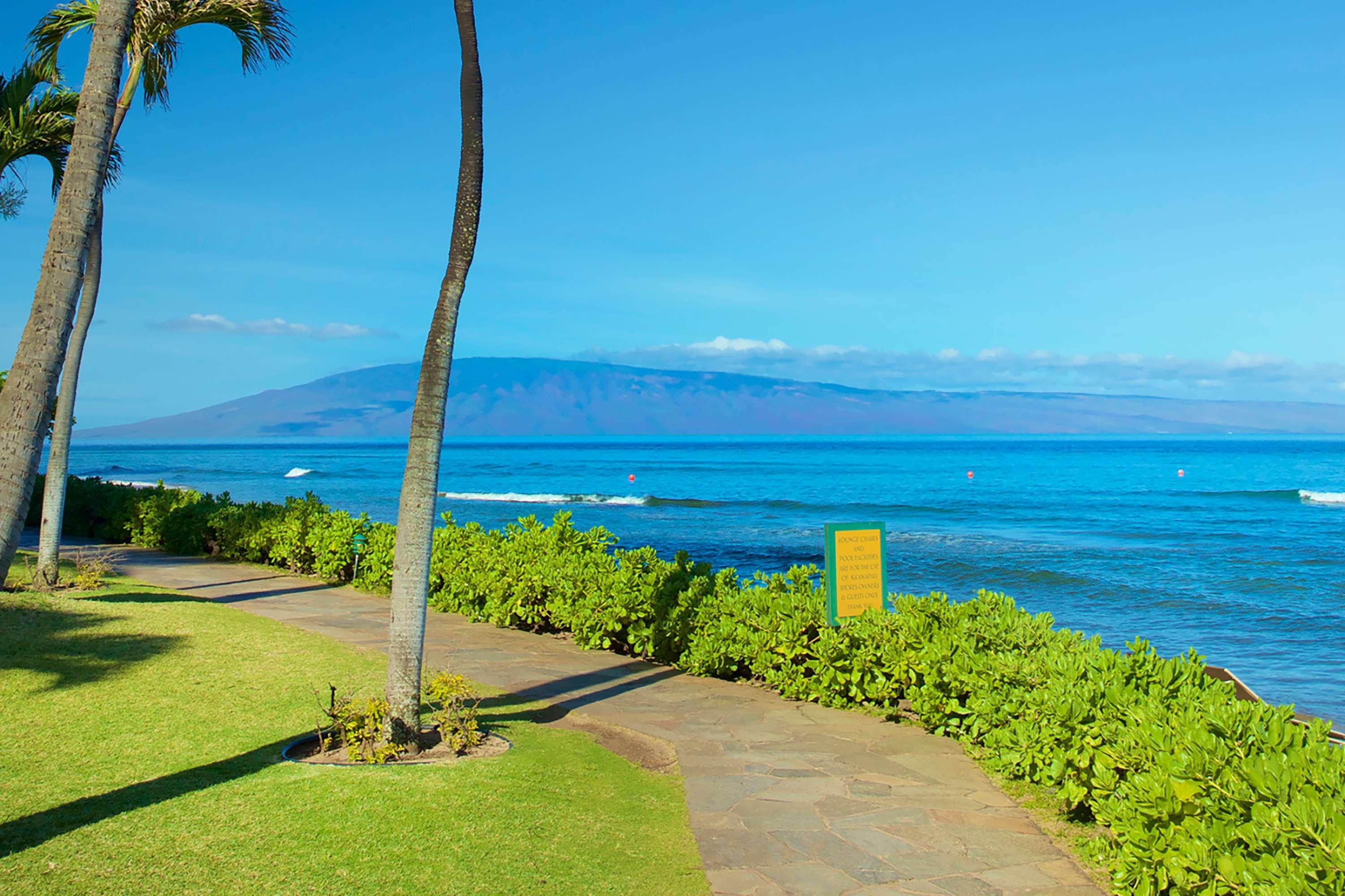 Aston Kaanapali Shores Aparthotel Lahaina Exterior photo